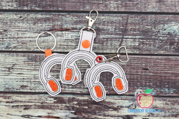 Headphones ITH Keyfob: A Craft Fair Seller’s Review
